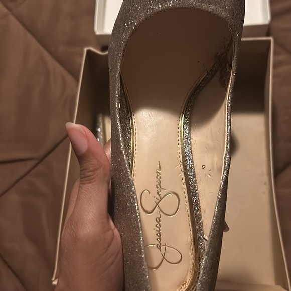 Shoe - Picture 3 of 6